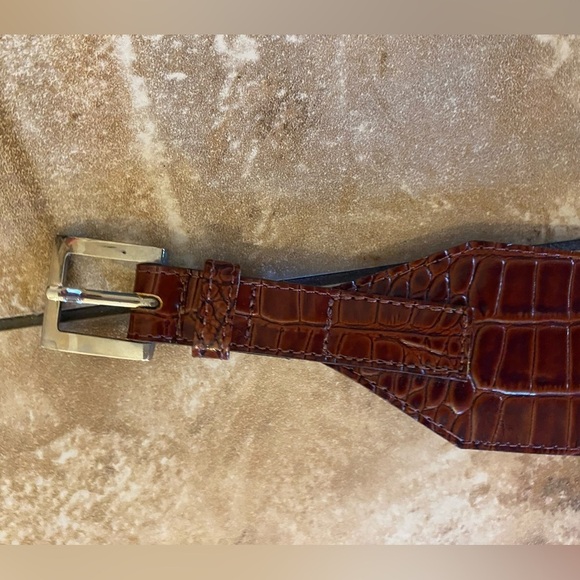 Vintage LES CREATIONS ELITE brown textured leather belt SZ 36 silver buckle Y2K - Picture 7 of 15